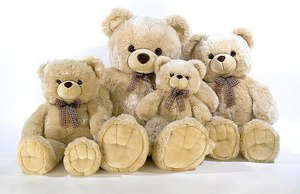 столько мишек)