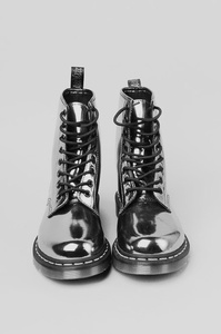 Хромовые dr martens