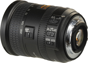 Объектив NIKON AF-S DX NIKKOR 18-300 мм f/3,5–5,6G ED VR
