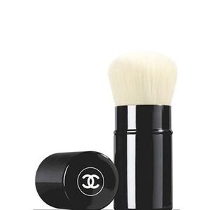 Chanel Retractable Kabuki Brush