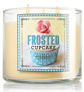 Свечка Bath & Body Works Frosted Cupcake