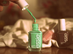 Лаки essie