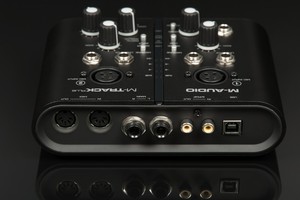 Аудиоинтерфейс M-Audio M-Track Plus
