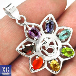 Healing chakra pendant