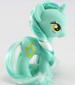 MLP Lyra Heartstrings figure