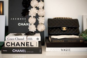 Сумочка от Chanel
