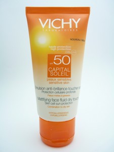 Vichy Capital Soleil mattifying Face Fluid Dry Touch