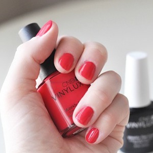 vinylux lobster roll