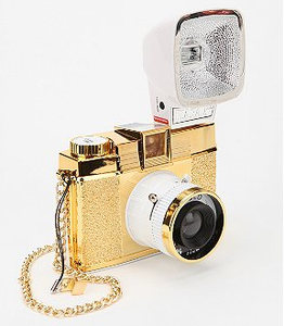 Diana F+ Gold