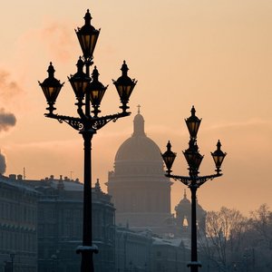 Поехать в Питер