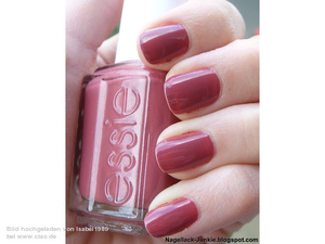 Essie In stiches