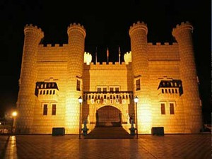 Посетить замок Сан Мигель