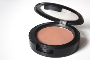 MAC harmony blush