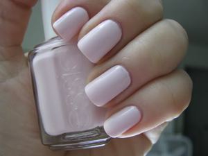 Лак essie в оттенке fiji