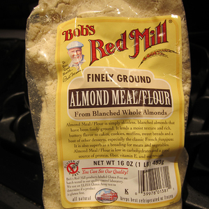 Bob's Red Mill, Almond Meal / Flour, Gluten-Free