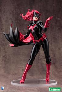 DC COMICS BATWOMAN BISHOUJO STATUE