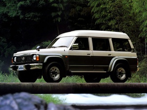 Nissan Safari 97 г.