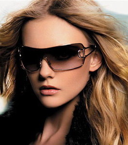 Новые солнцезащитные очки