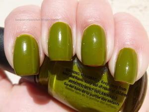 China Glaze - Budding Romance