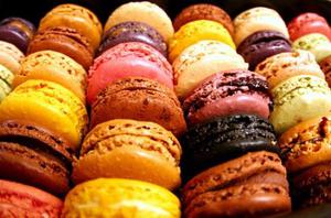 Пирожные Macarons