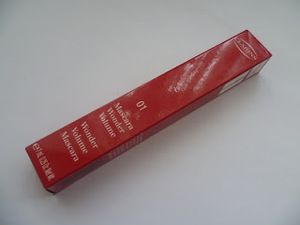 Тушь Clarins - 01 wonder volume mascara черная!