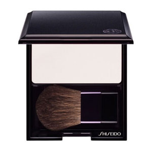 Shiseido Luminizing Satin Face Color [Цвет : WT905] Румяна с шелковистой текстурой и эффектом сияния