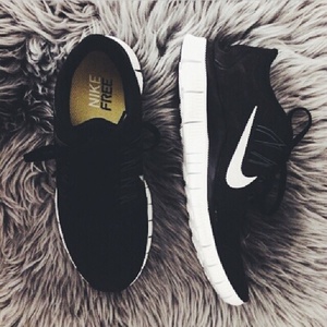 Nike roshe run