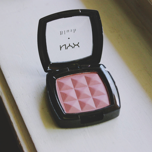 Nyx Bittersweet Blush