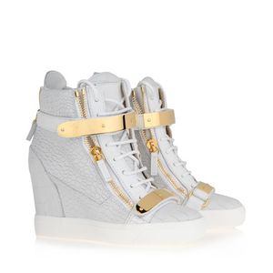 Сникерсы Giuseppe Zanotti или Gucci