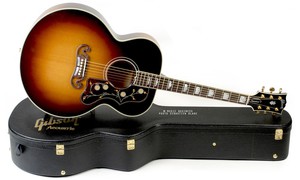 Gibson SJ-200 Standard