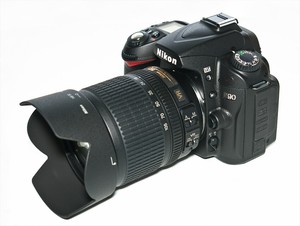 Nikon D90