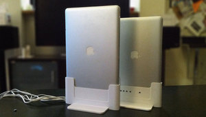 Док для Macbook Pro от Henge Docks