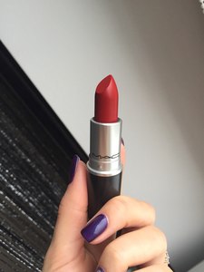 Губная помада MAC Lipstick тон Russian Red