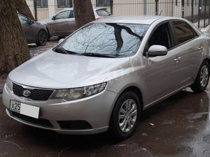 Kia Cerato III 1.6 MT