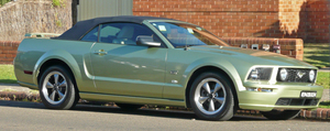 ford mustang convertible 2005