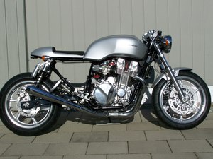 Honda CB750 Custom