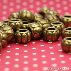 Бусины широкие