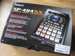 ROLAND SP-404SX