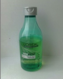 Шампунь L'Oreal Professionnel Volumetry Salicelic Acid+HydraLighht для придания объема тонким волосам с антигравитационным эффектом