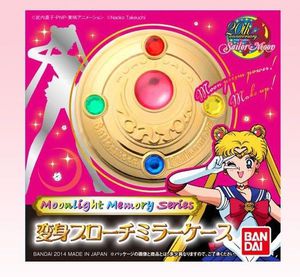 Sailor Moon Moonlight Memory Brooch Mirror Case Bandai