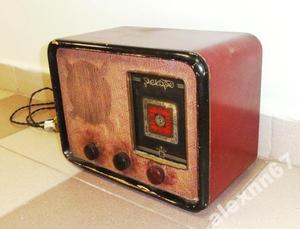 Радиоприёмник ламповый Рекорд-47