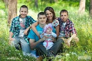 Принять Роминых детей, как часть его жизни