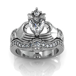 Claddagh ring