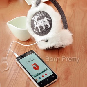 Earmuff With Headphones