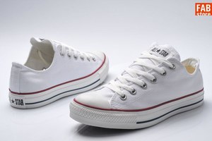 Низкие белые Converse