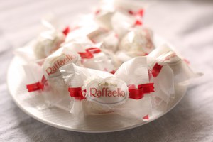 Многооооо raffaello