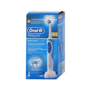 Электрическая зубная щетка Braun Oral-B Vitality D12.513 Precision Clean