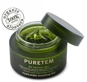 WELCOS Смягчающий гель для лица "Puretem Purevera" с экстрактом алоэ и гиалуроновой кислотой, 100 м