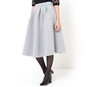 Юбка-миди из неопрена с поясом с украшением