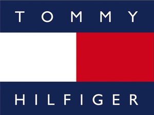 что-нибудь бело-сине-красное Tommy Hilfiger